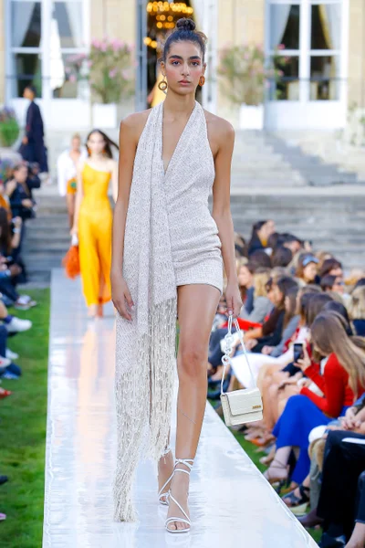 Look 33